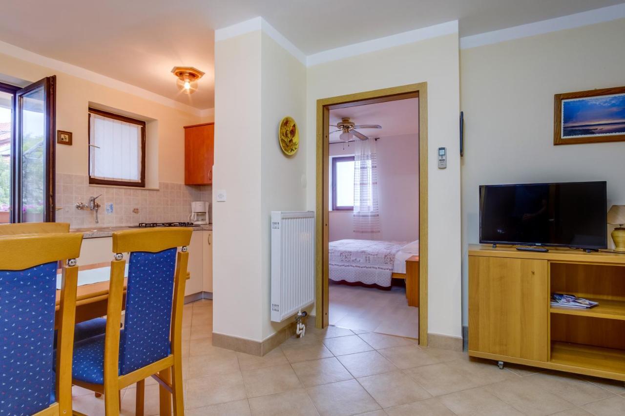 Apartments Anci Mali Lošinj Buitenkant foto
