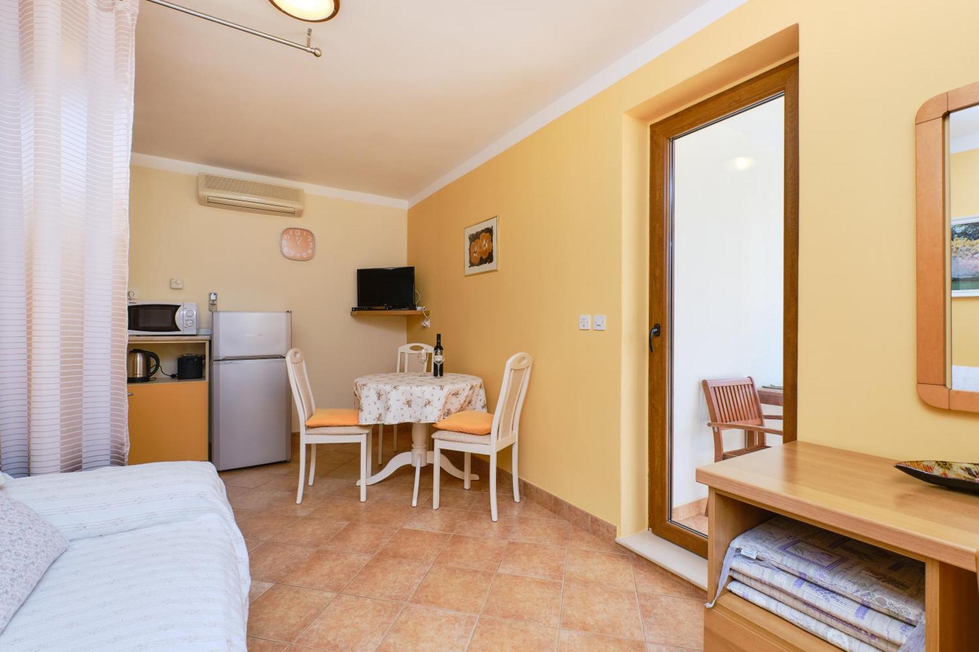 Apartments Anci Mali Lošinj Buitenkant foto
